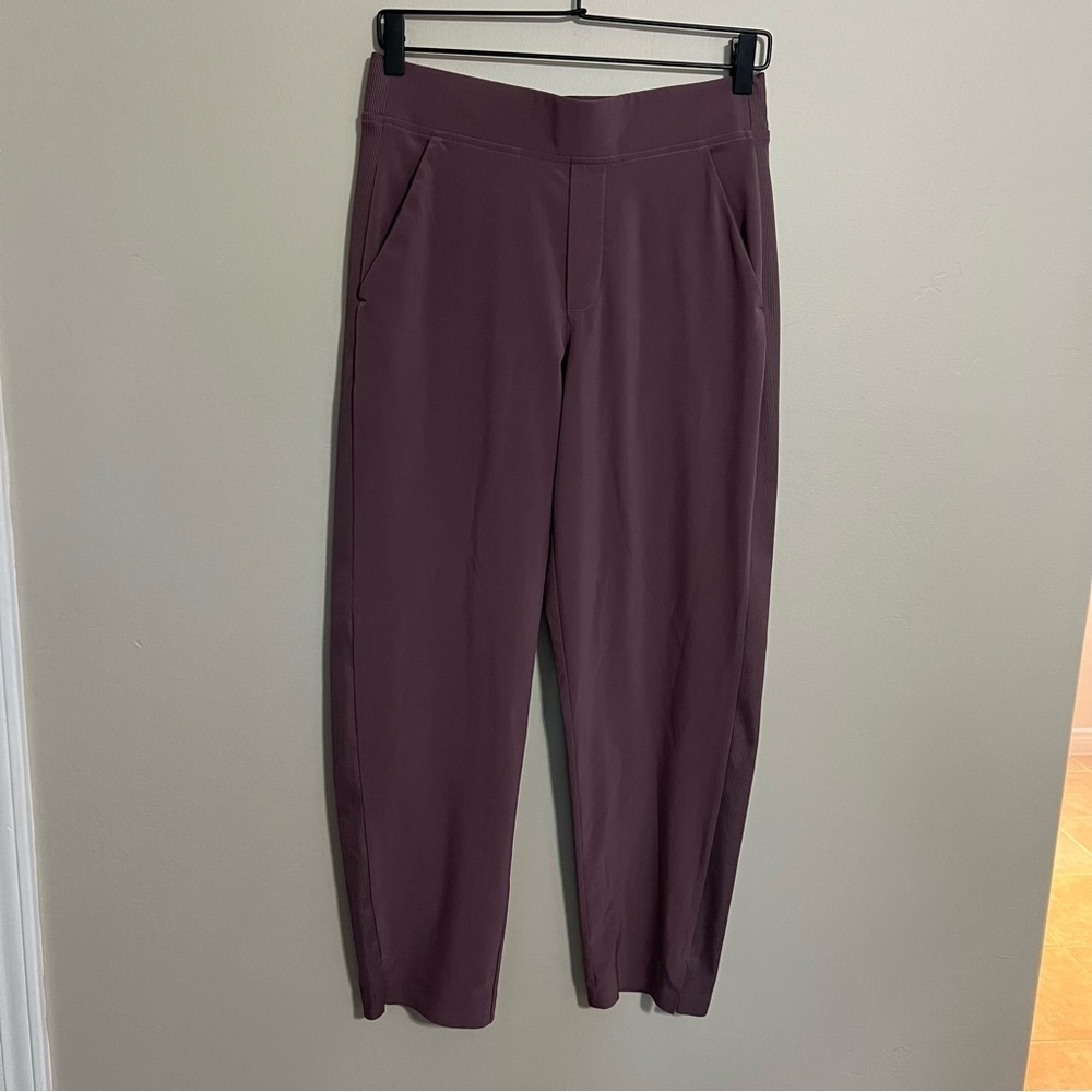 Athleta Brooklyn Mid Rise Ankle Pant Purple Size 4